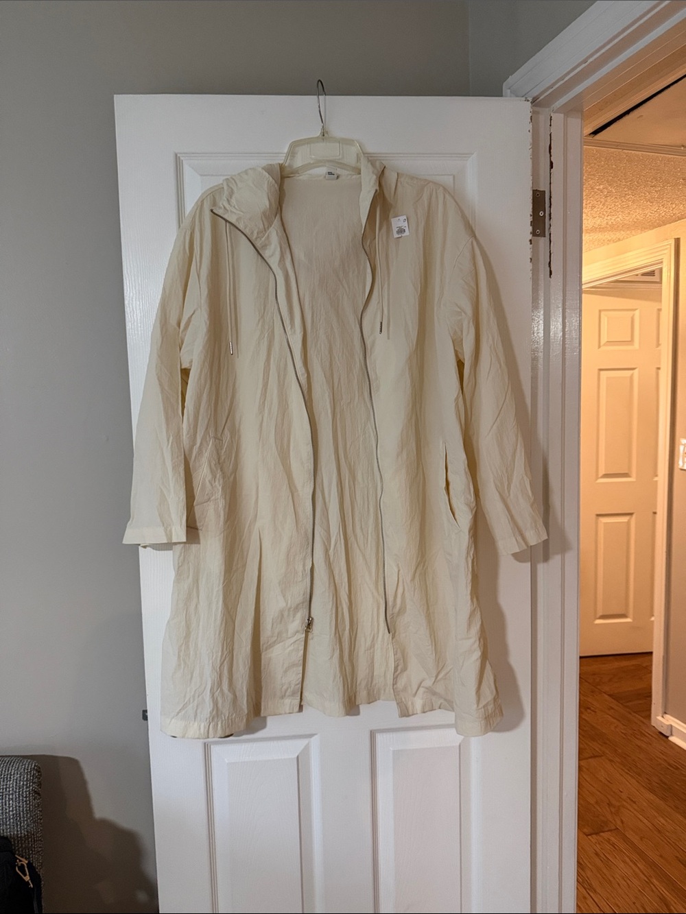 Women’s Cream Lightweight Hooded Coat
